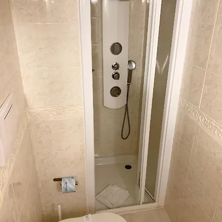 Otel Regina Margherita Roma