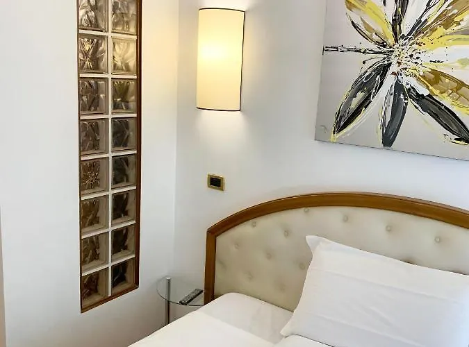 레지나 마르게리타 3* 로마