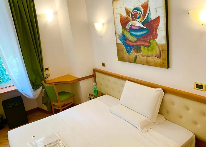 레지나 마르게리타 3*