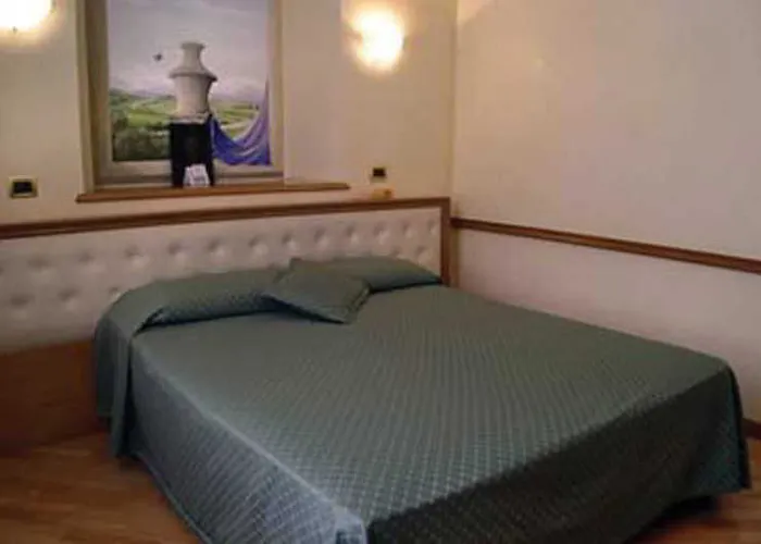 호텔 레지나 마르게리타 3*